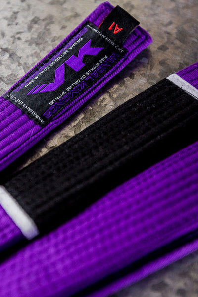 PEACE BELT • HANDMADE • PURPLE College of the Holy Cross Needlepoint Belt – Smathers & Branson main image 3